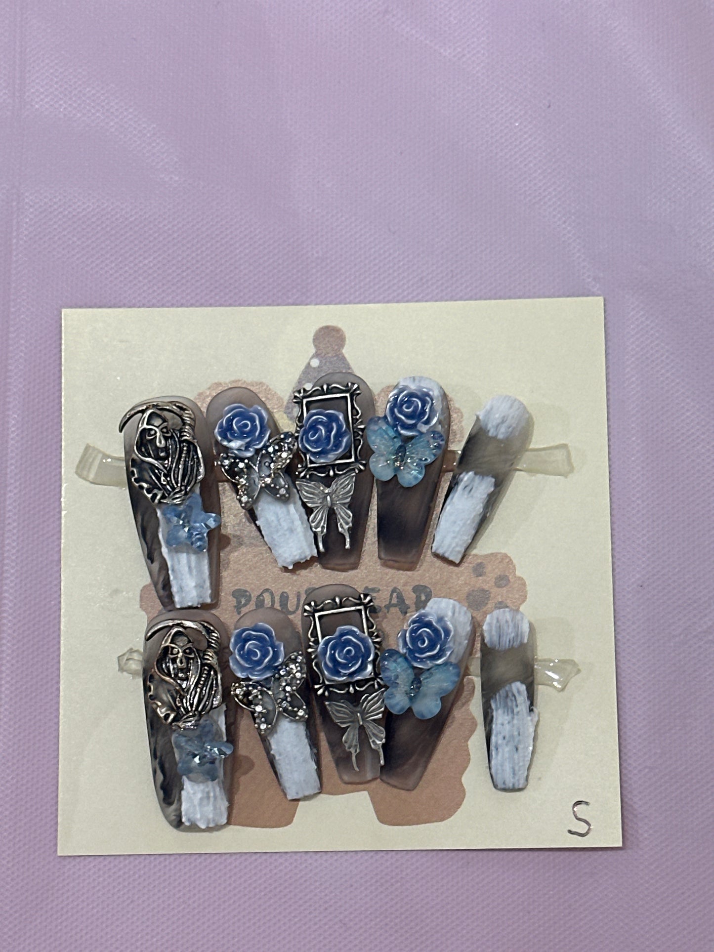 Nails168