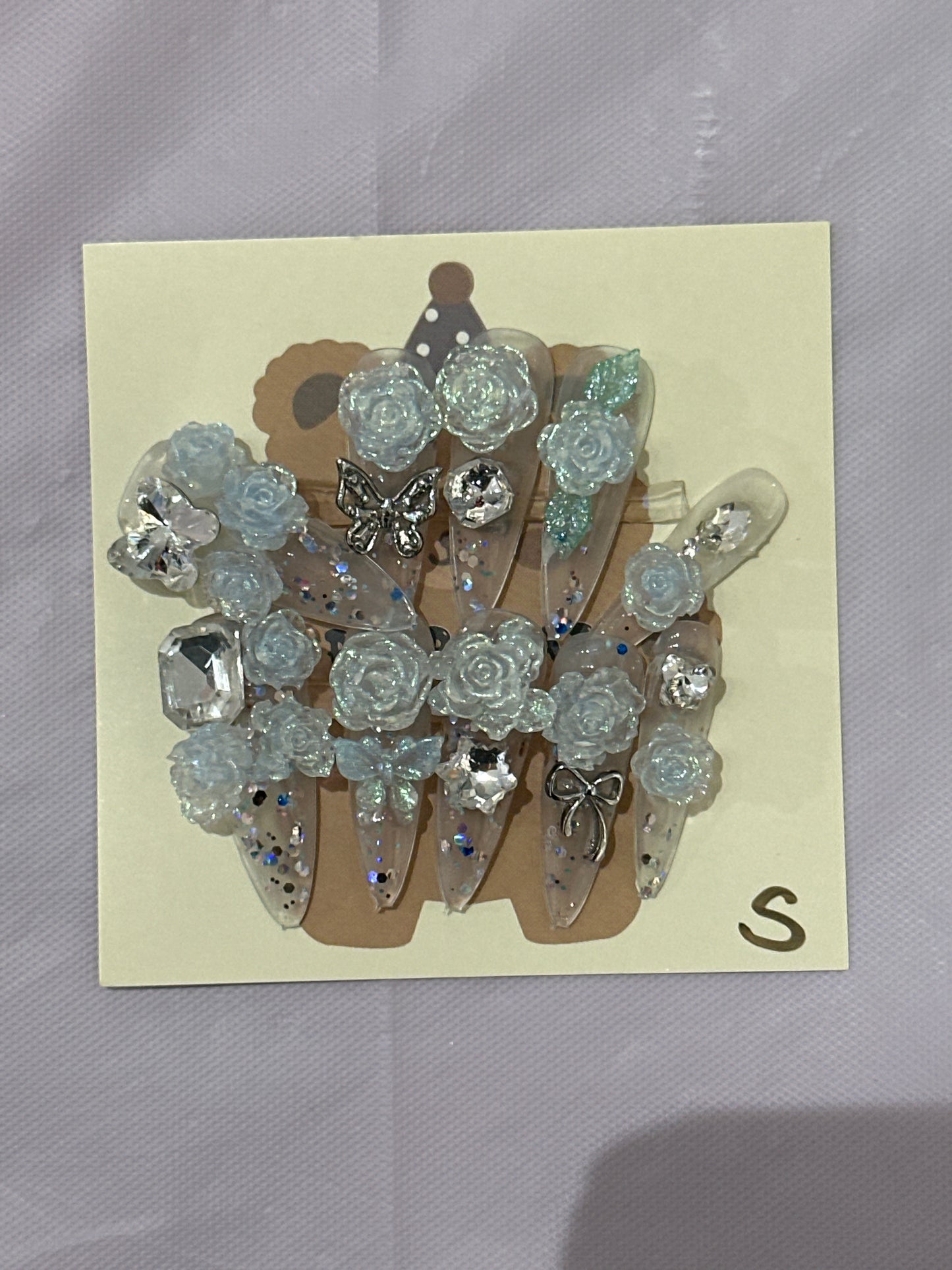 Nails138