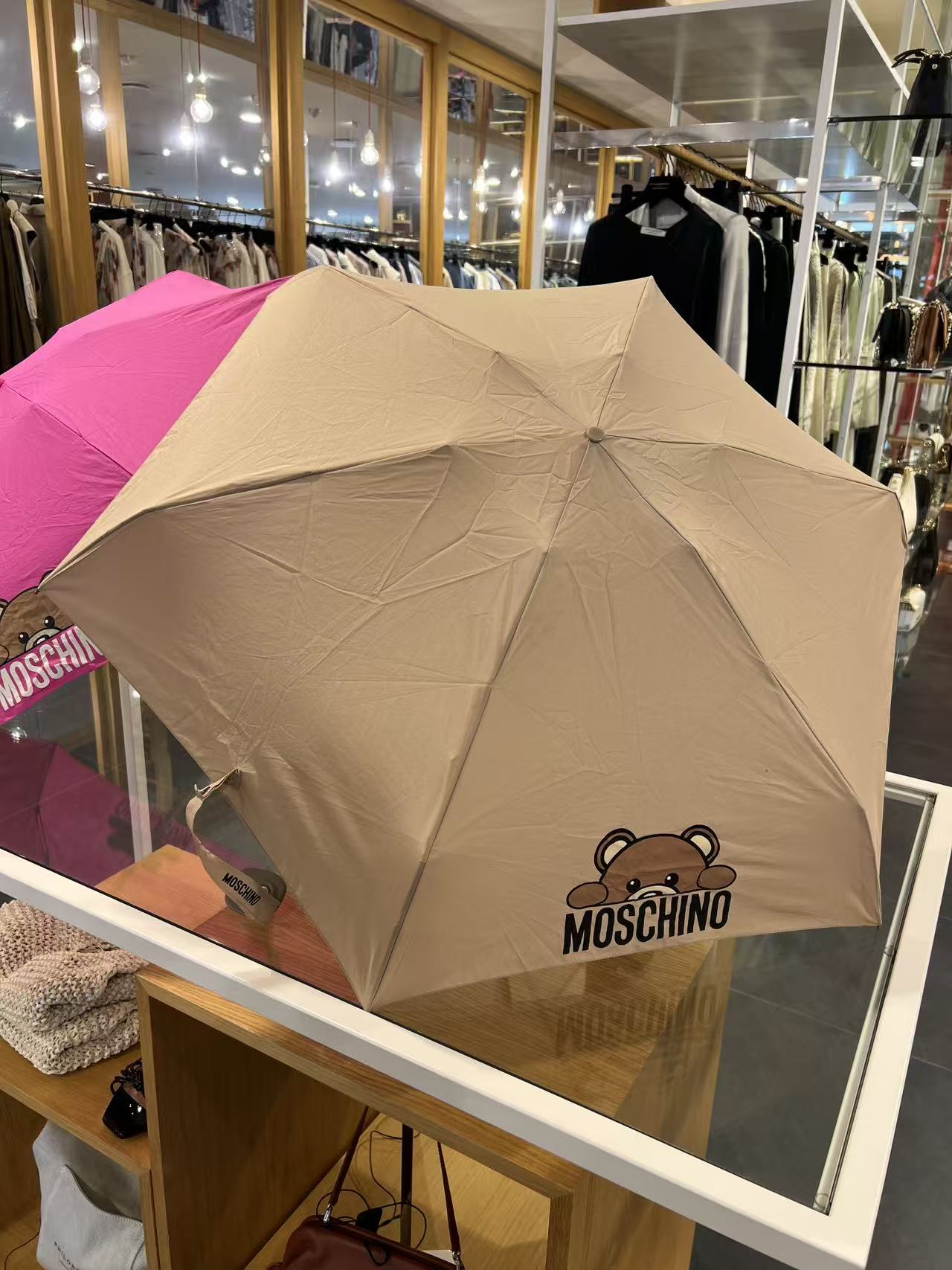 Ombrello Moschino