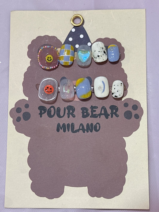 Nails082