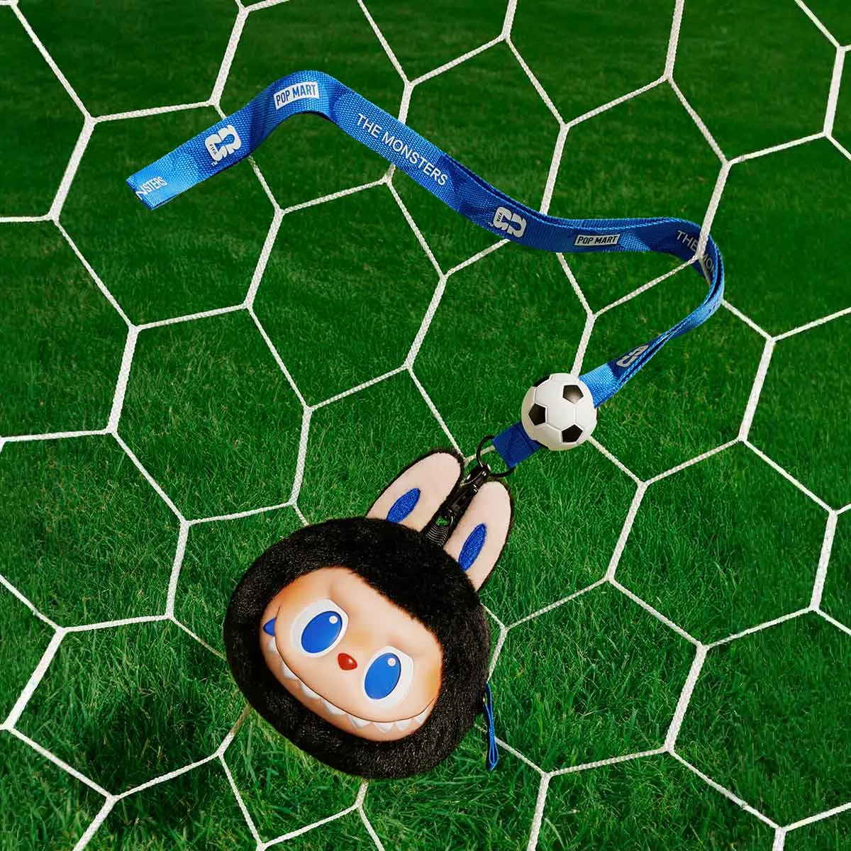 THE MONSTERS × FIFA SERIES