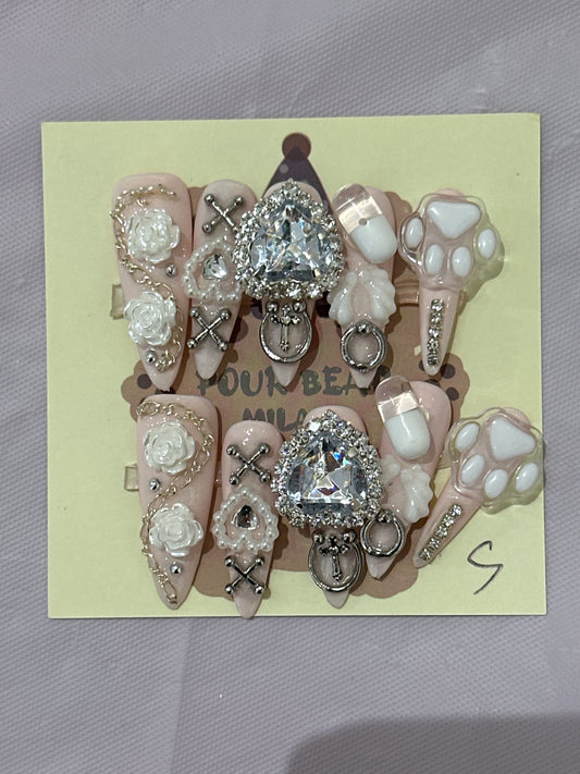 Nails137