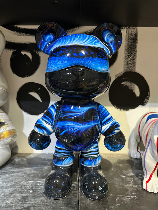 Pour Bear 18