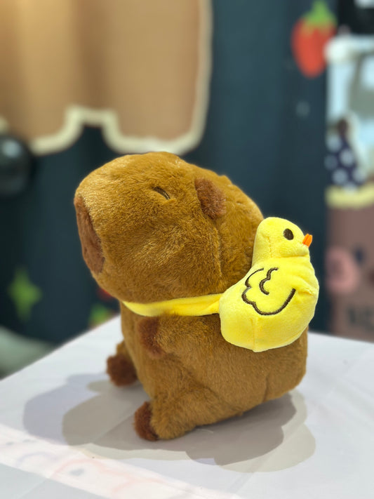 Peluche capibara con il paperino
