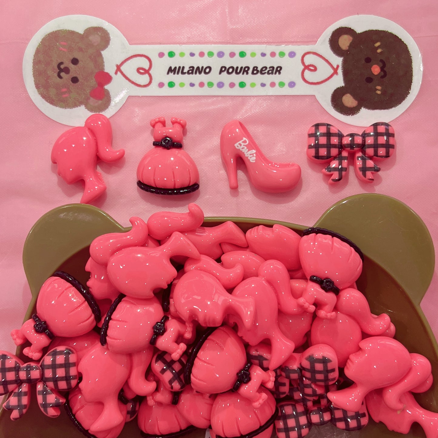 CHARMS Barbie pink