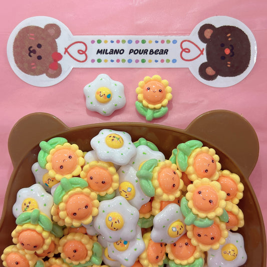 CHARMS Sunflower & Egg